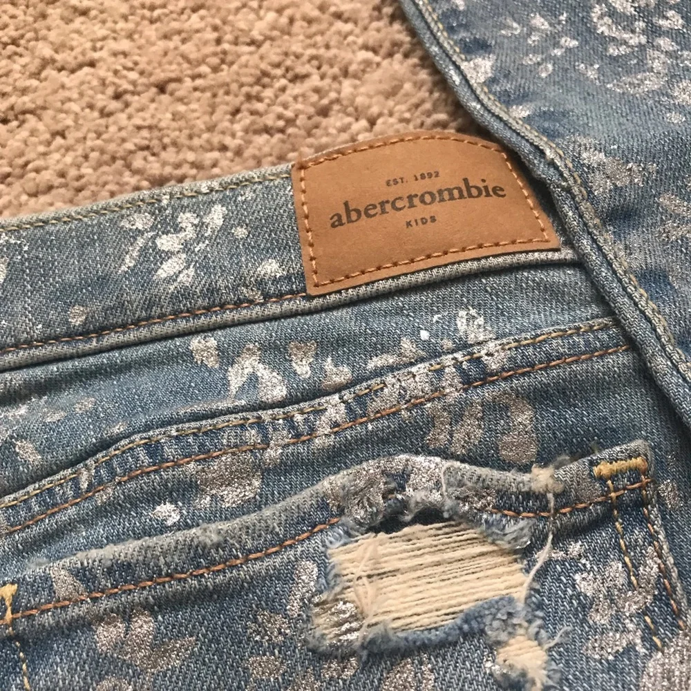 Abercrombie kids jeans‎ 💗 Host pick💗